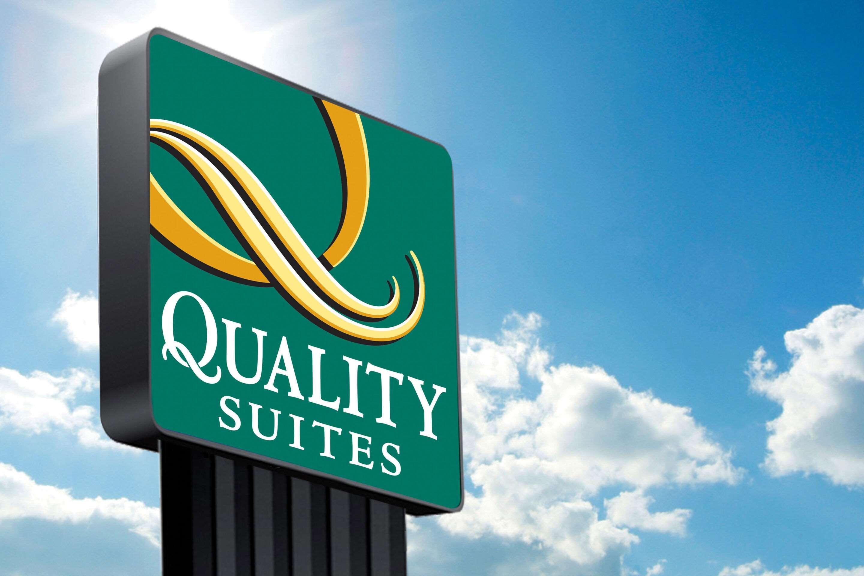 Quality Suites Near West Acres Fargo Kültér fotó