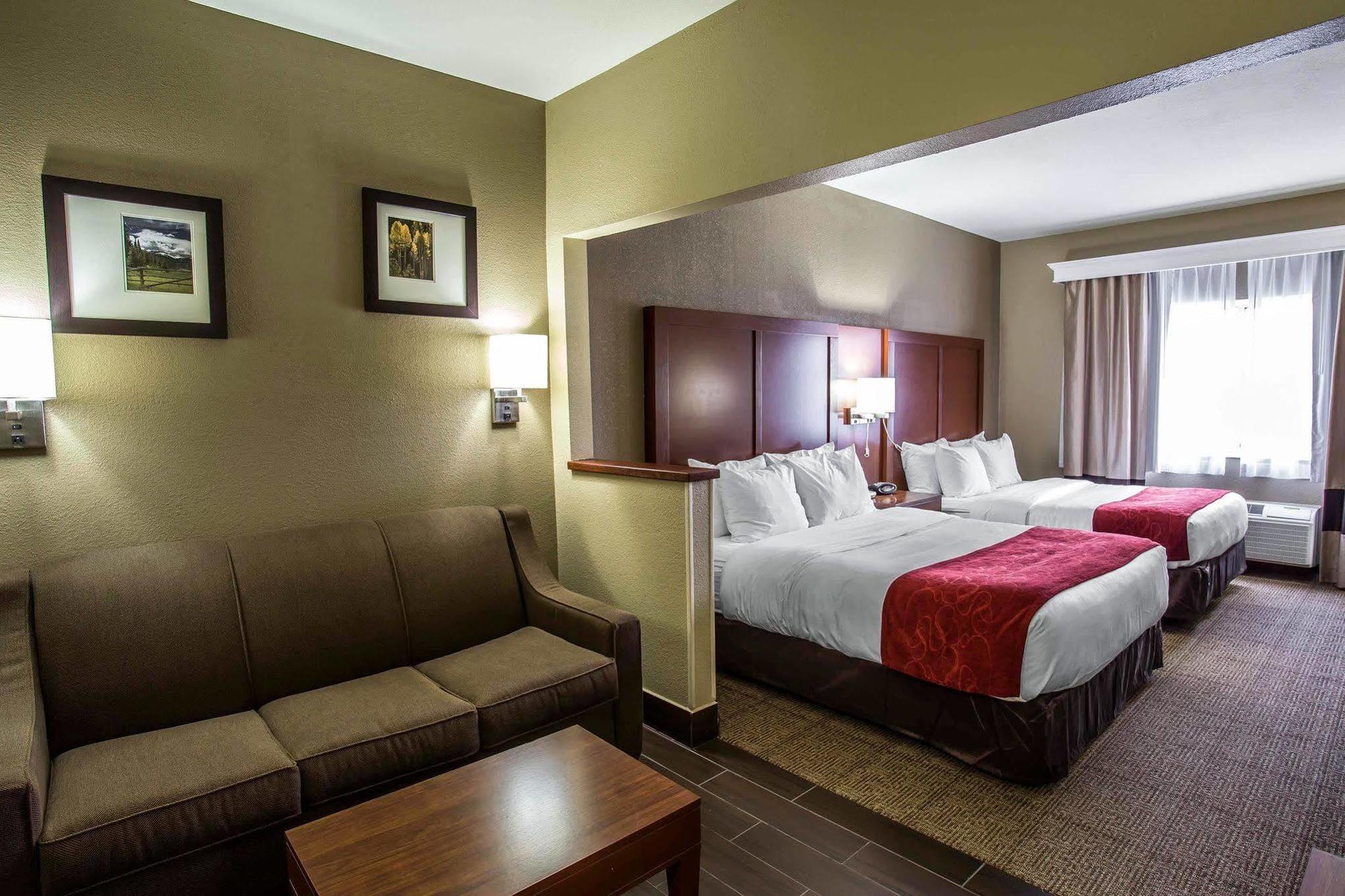 Quality Suites Near West Acres FargoFargo  Kültér fotó